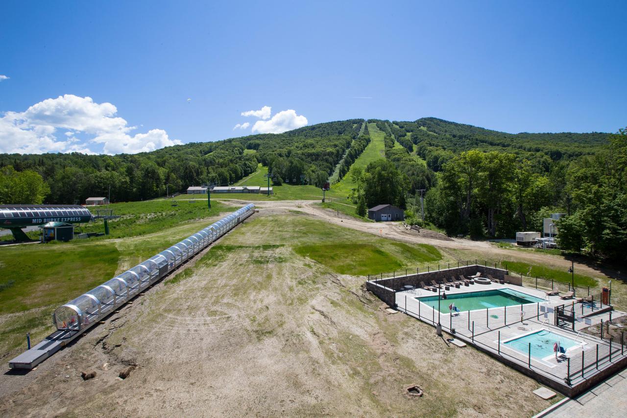 Burke Mountain Hotel And Conference Center Exterior photo